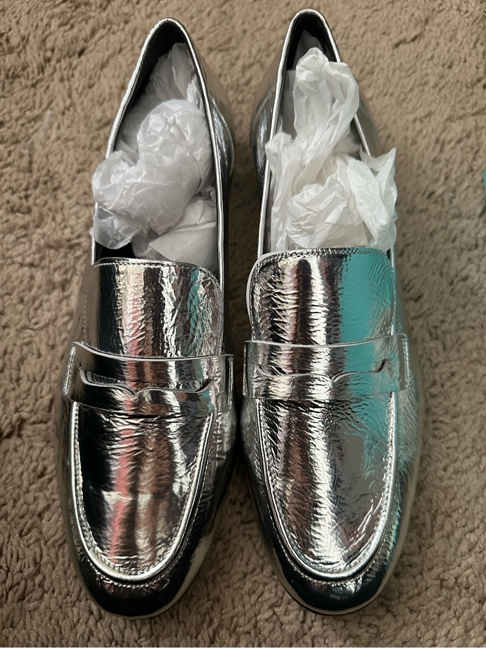 NIB Kate Spade New York Metallic Silver Genevieve Loafers Size 9.5 - Picture 2 of 9